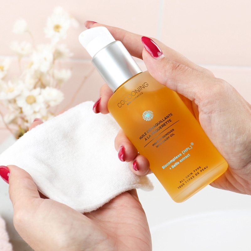 Daisy Cleansing Oil